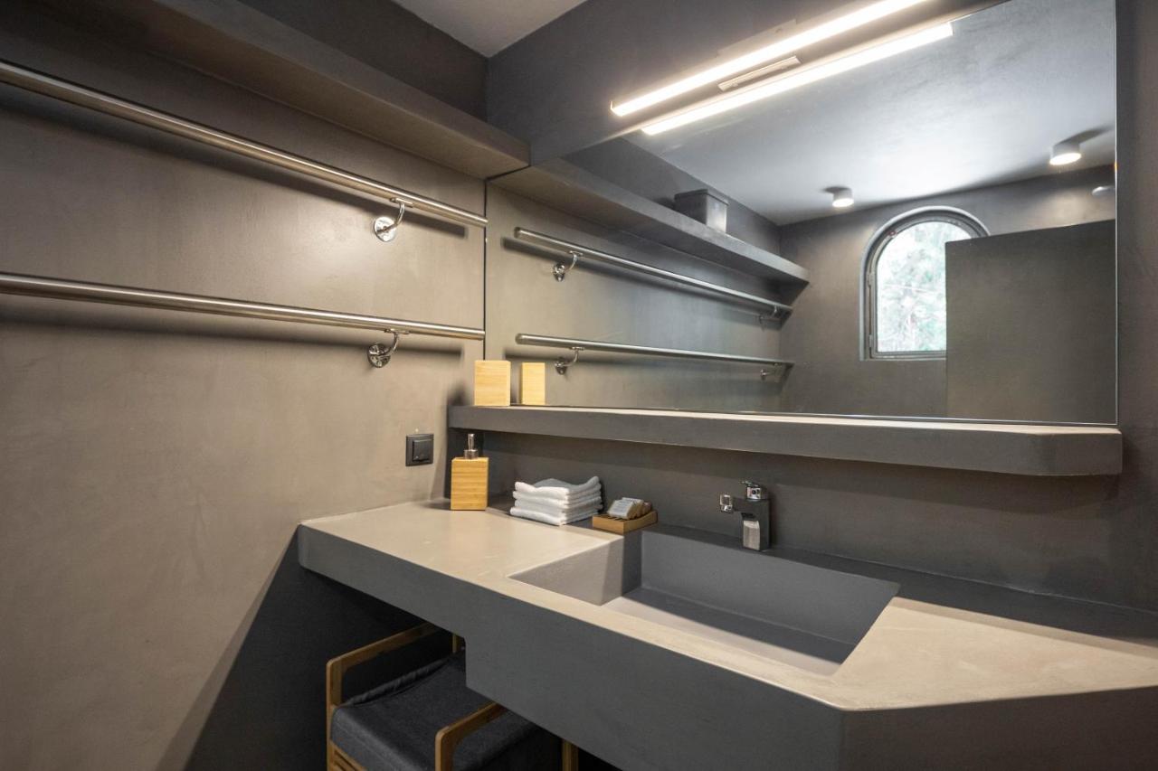 Paleokastritsa Red Gate Flat Apartment Bagian luar foto